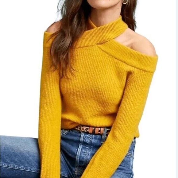 Anthropologie MOTH Cross Neck Chic Yellow Off-Shoulder Sweater XS - Picture 1 of 12
